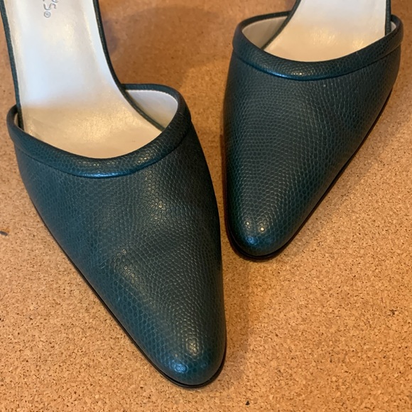 Chadwick’s Green Shoes 6 1/2 M - Picture 2 of 9